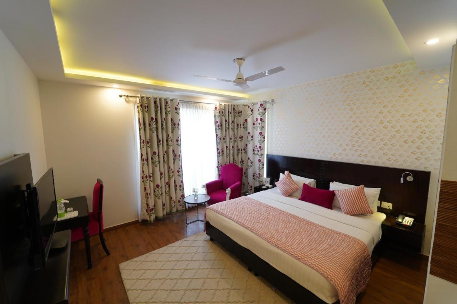 Rockland Hotel, C.r Park 4* New Delhi